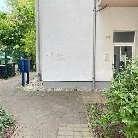 Studio Apartment In Stoetteritz With Balcony - Great Public Transport Links To The City ไลป์ซิก ภายนอก รูปภาพ
